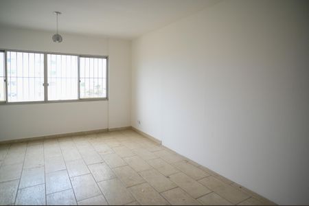 Apartamento à venda com 64m², 2 quartos e 1 vaga Apartamento à venda com 64m², 2 quartos e 1 vagaSala
