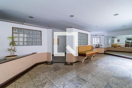 Apartamento à venda com 64m², 2 quartos e 1 vaga Apartamento à venda com 64m², 2 quartos e 1 vagaHall de entrada