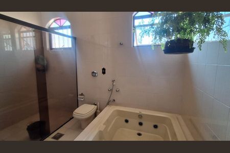 Casa à venda com 305m², 7 quartos e 4 vagas Casa à venda com 305m², 7 quartos e 4 vagasFoto 14
