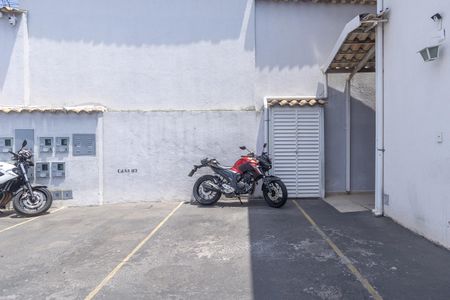 Casa à venda com 100m², 2 quartos e 1 vaga Casa à venda com 100m², 2 quartos e 1 vagaVaga