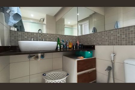 Apartamento para alugar com 160m², 4 quartos e 2 vagas Apartamento para alugar com 160m², 4 quartos e 2 vagasBanheiro Social