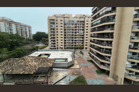 Varanda de apartamento para alugar com 4 quartos, 160m² em Barra da Tijuca, Rio de Janeiro