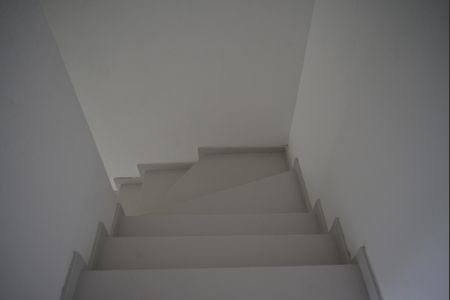 Apartamento à venda com 110m², 2 quartos e 1 vagaEscada