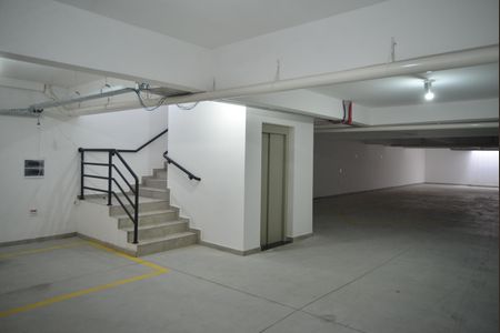 Apartamento à venda com 110m², 2 quartos e 1 vagaÁrea comum - Elevador