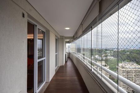 Varanda de apartamento à venda com 3 quartos, 181m² em Real Parque, São Paulo