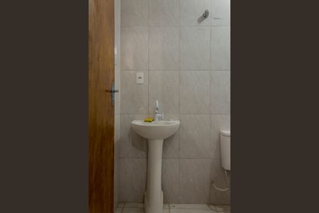 Banheiro de casa para alugar com 1 quarto, 48m² em Vila Alves Dias, São Bernardo do Campo
