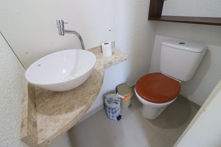 Casa de condomínio para alugar com 72m², 2 quartos e 2 vagasLavabo