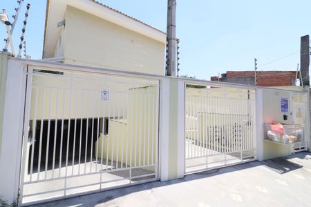 Casa de condomínio para alugar com 72m², 2 quartos e 2 vagasFachada
