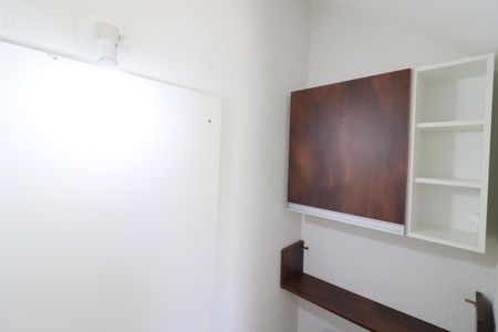 Casa de condomínio para alugar com 72m², 2 quartos e 2 vagasLavabo