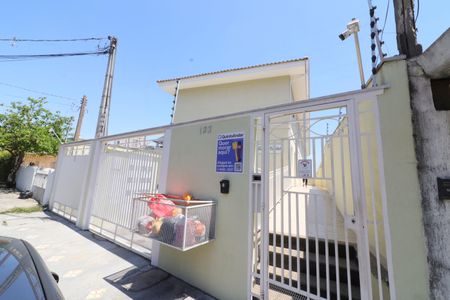 Casa de condomínio para alugar com 72m², 2 quartos e 2 vagasFachada