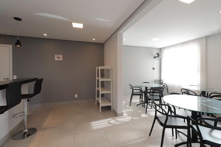 Apartamento à venda com 60m², 2 quartos e 1 vagaÁrea comum - Salão de festas