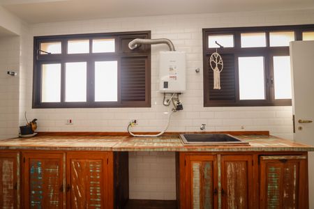 Apartamento para alugar com 254m², 3 quartos e 4 vagas Apartamento para alugar com 254m², 3 quartos e 4 vagasLavanderia