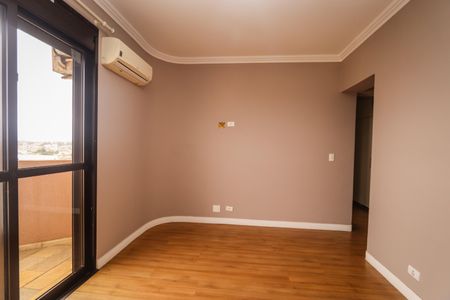 Apartamento para alugar com 254m², 3 quartos e 4 vagas Apartamento para alugar com 254m², 3 quartos e 4 vagasSuite