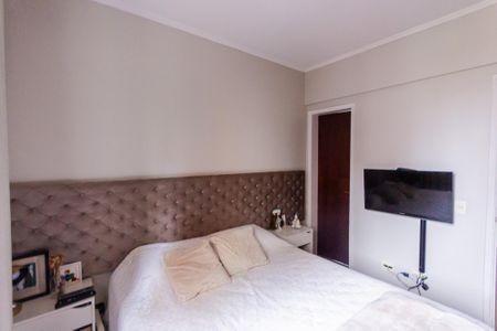 Apartamento à venda com 111m², 3 quartos e 2 vagas Apartamento à venda com 111m², 3 quartos e 2 vagasSuíte