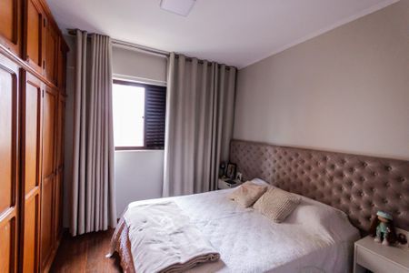 Apartamento à venda com 111m², 3 quartos e 2 vagas Apartamento à venda com 111m², 3 quartos e 2 vagasSuíte