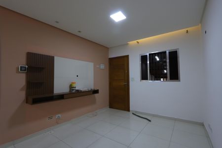 Sala de casa à venda com 2 quartos, 68m² em Jardim Colorado, São Paulo