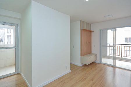 Sala de apartamento à venda com 2 quartos, 51m² em Vila Isa, São Paulo