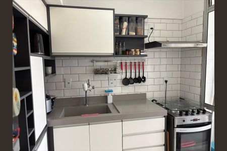 Apartamento à venda com 56m², 2 quartos e 1 vaga Apartamento à venda com 56m², 2 quartos e 1 vagaCozinha