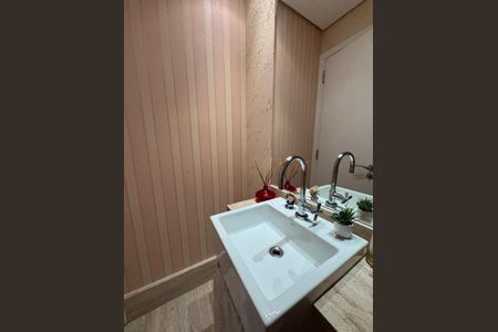 Apartamento à venda com 134m², 2 quartos e 3 vagasFoto 01
