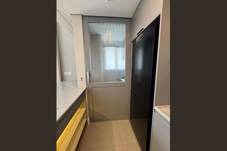Apartamento à venda com 134m², 2 quartos e 3 vagasFoto 01