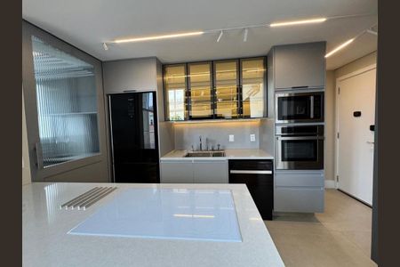 Apartamento à venda com 134m², 2 quartos e 3 vagasFoto 01