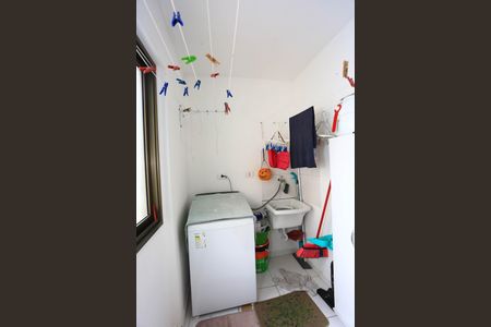 Apartamento à venda com 112m², 3 quartos e 2 vagas Apartamento à venda com 112m², 3 quartos e 2 vagasÁrea de Serviço