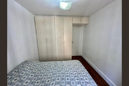 Foto 05 de apartamento à venda com 3 quartos, 100m² em Vila Olímpia, São Paulo