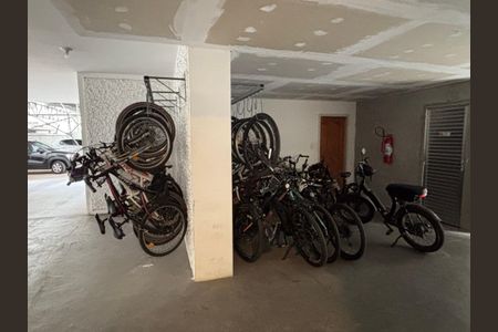 Apartamento à venda com 97m², 2 quartos e 1 vaga Apartamento à venda com 97m², 2 quartos e 1 vagaÁrea comum