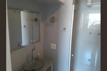 Banheiro da Suíte de apartamento para alugar com 3 quartos, 100m² em Vila Mariana, São Paulo