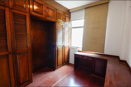 Quarto 1 de apartamento para alugar com 2 quartos, 64m² em Tijuca, Rio de Janeiro