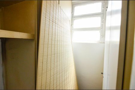 Apartamento para alugar com 64m², 2 quartos e sem vaga Apartamento para alugar com 64m², 2 quartos e sem vagaQuarto de Serviço