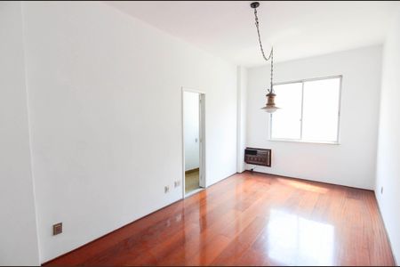 Sala de apartamento para alugar com 2 quartos, 64m² em Tijuca, Rio de Janeiro