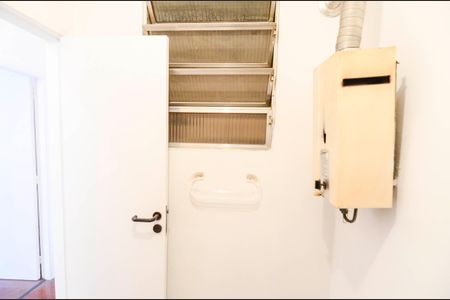 Apartamento para alugar com 64m², 2 quartos e sem vaga Apartamento para alugar com 64m², 2 quartos e sem vagaBanheiro