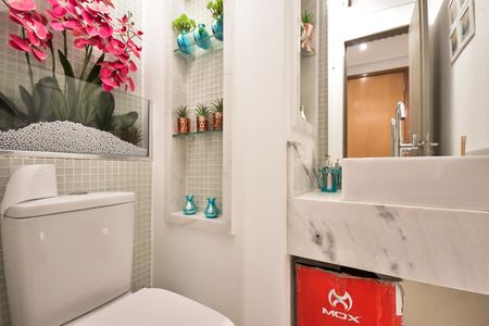 Lavabo de apartamento para alugar com 1 quarto, 45m² em Jardim Londrina, São Paulo