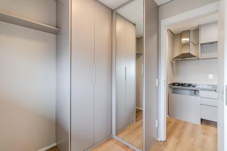 Quarto 1 de apartamento para alugar com 2 quartos, 40m² em Pinheiros, São Paulo