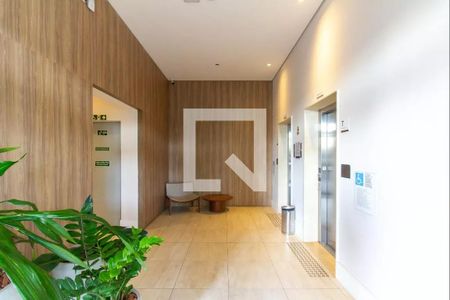Apartamento à venda com 128m², 3 quartos e 3 vagas Apartamento à venda com 128m², 3 quartos e 3 vagasHall de entrada