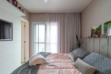 Apartamento à venda com 128m², 3 quartos e 3 vagas Apartamento à venda com 128m², 3 quartos e 3 vagasSuíte