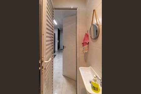 Apartamento à venda com 128m², 3 quartos e 3 vagas Apartamento à venda com 128m², 3 quartos e 3 vagasBanheiro de serviço
