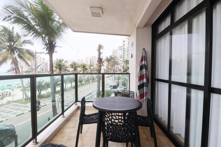 Varanda de apartamento para alugar com 5 quartos, 180m² em Vila Luis Antonio, Guarujá