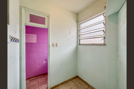 Apartamento à venda com 70m², 1 quarto e sem vaga Apartamento à venda com 70m², 1 quarto e sem vagaQuarto de serviço