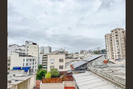Apartamento à venda com 70m², 1 quarto e sem vaga Apartamento à venda com 70m², 1 quarto e sem vagaÁrea de Serviço