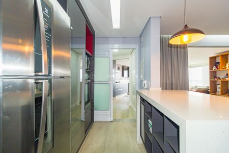 Apartamento à venda com 124m², 3 quartos e 2 vagas Apartamento à venda com 124m², 3 quartos e 2 vagasCozinha