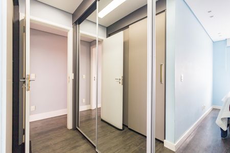 Apartamento à venda com 124m², 3 quartos e 2 vagas Apartamento à venda com 124m², 3 quartos e 2 vagasSuíte 2