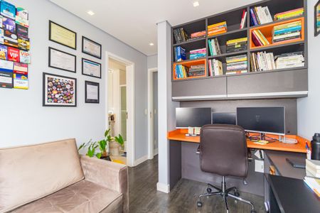 Apartamento à venda com 124m², 3 quartos e 2 vagas Apartamento à venda com 124m², 3 quartos e 2 vagasSuíte 3