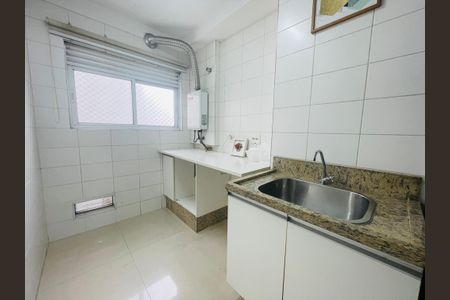 Apartamento à venda com 103m², 3 quartos e 2 vagas Apartamento à venda com 103m², 3 quartos e 2 vagasÁrea de Serviço