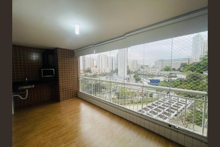 Apartamento à venda com 103m², 3 quartos e 2 vagas Apartamento à venda com 103m², 3 quartos e 2 vagasVaranda