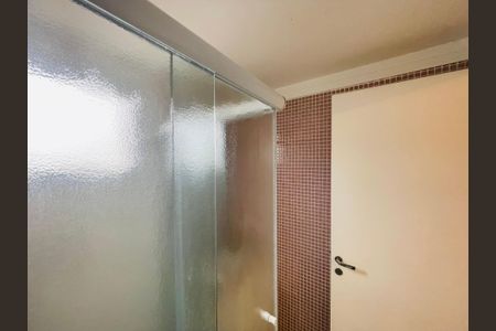 Apartamento à venda com 103m², 3 quartos e 2 vagas Apartamento à venda com 103m², 3 quartos e 2 vagasBanheiro Suíte