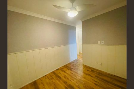 Apartamento à venda com 103m², 3 quartos e 2 vagas Apartamento à venda com 103m², 3 quartos e 2 vagasSuíte