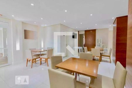 Apartamento à venda com 103m², 3 quartos e 2 vagas Apartamento à venda com 103m², 3 quartos e 2 vagasÁrea comum - Salão de festas