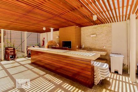 Apartamento à venda com 103m², 3 quartos e 2 vagas Apartamento à venda com 103m², 3 quartos e 2 vagasÁrea comum - Churrasqueira